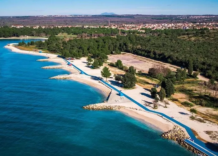 Appartamento 100m2, Full Opremljen, Privatni Parking.